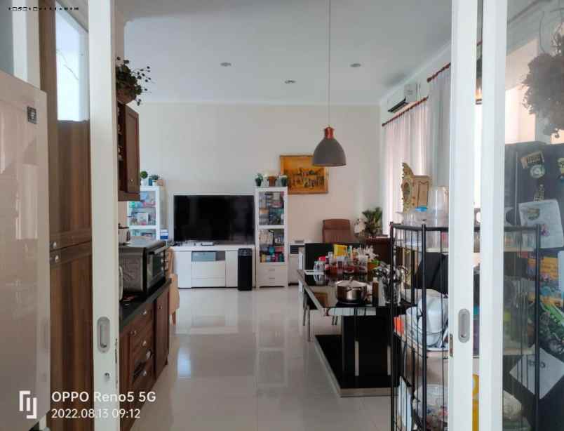 dijual rumah mulyorejo