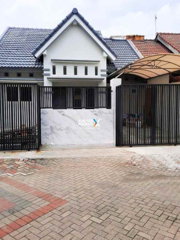 dijual rumah mulyosari prima