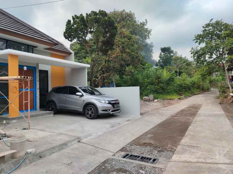 dijual rumah pakembinangun pakem sleman