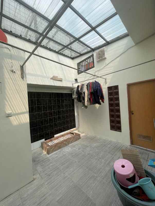 dijual rumah paradise park sarakan