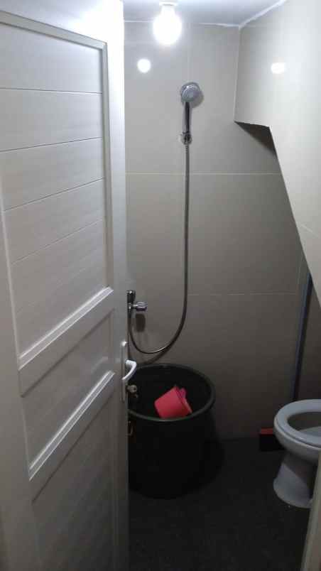 dijual rumah pasar kemis tanggerang