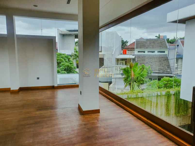dijual rumah pd pinang kebayoran lama