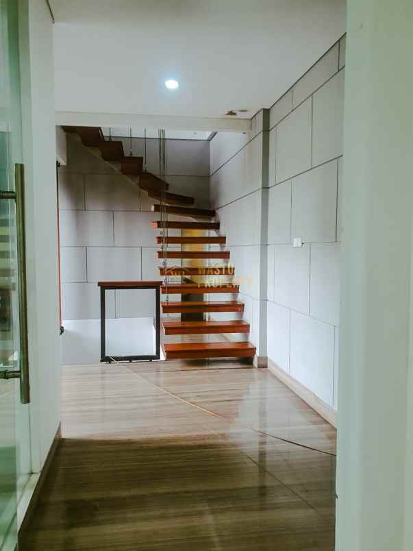 dijual rumah pd pinang kebayoran lama