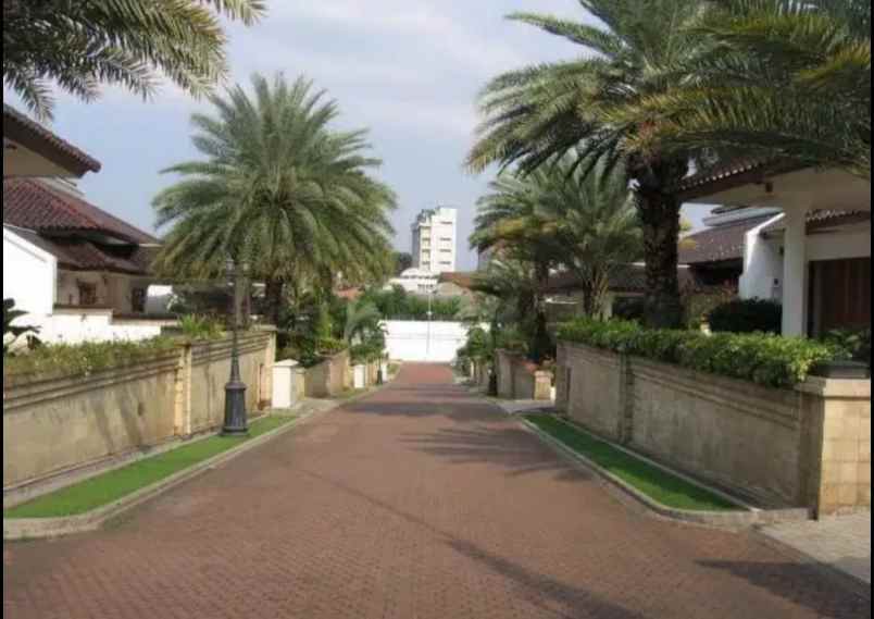 dijual rumah pejaten barat