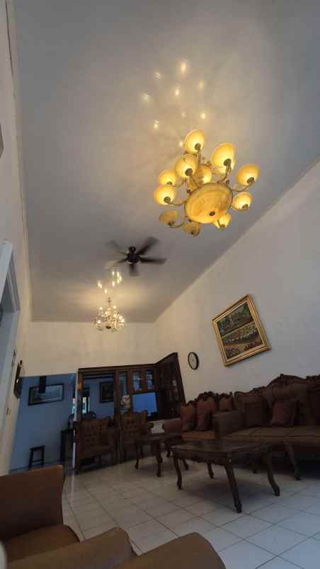 dijual rumah pekayon jaya