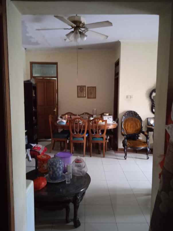 dijual rumah pela mampang