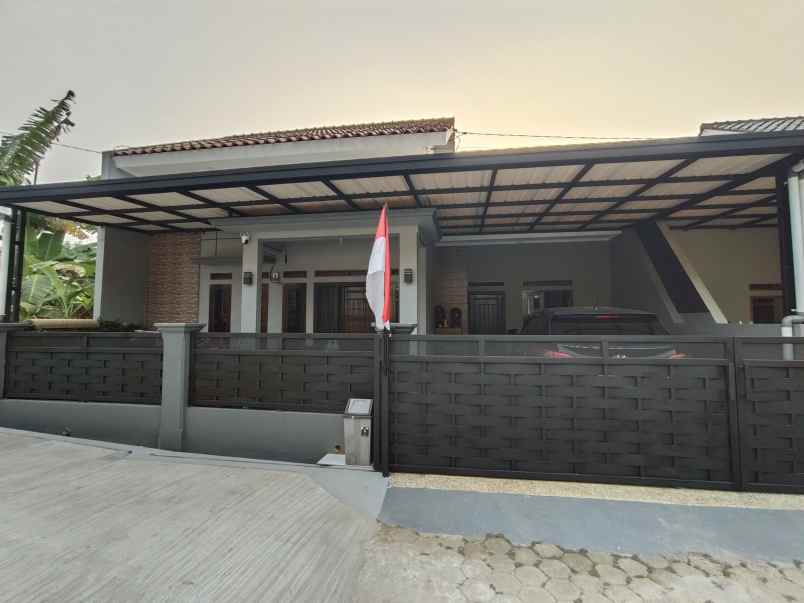dijual rumah perum indaci jl ipik