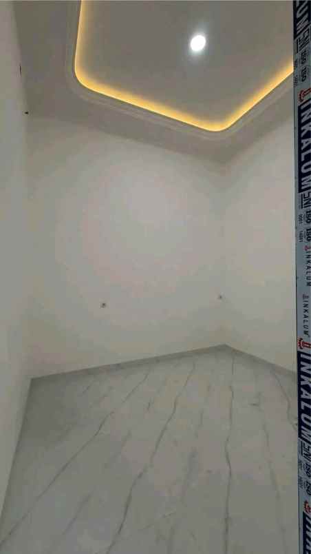 dijual rumah perum oma campus dau