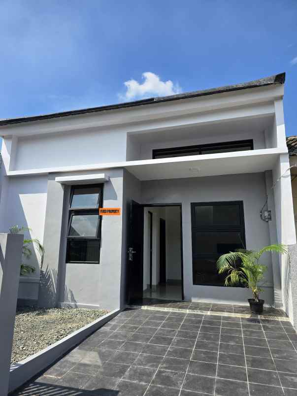 dijual rumah perumahan citra indah jonggol