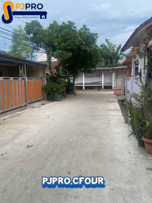 dijual rumah perumahan griya asri taman