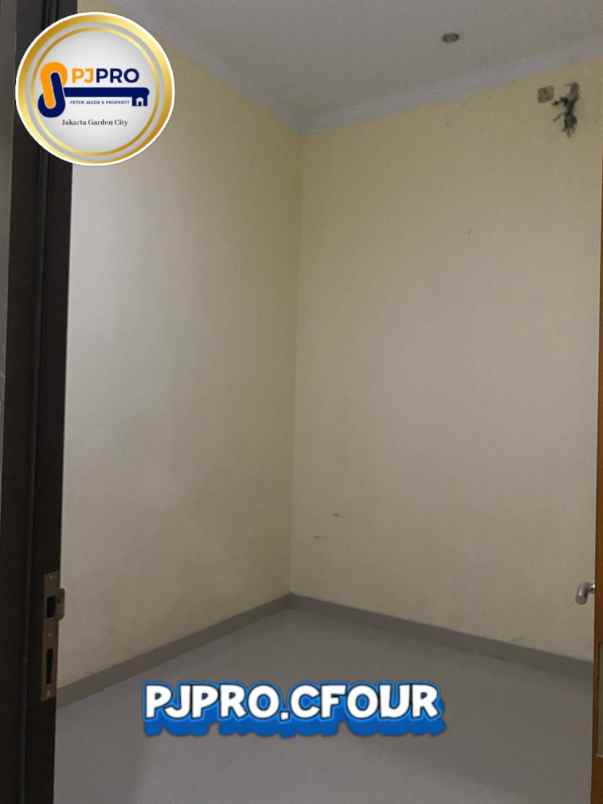 dijual rumah perumahan griya asri taman