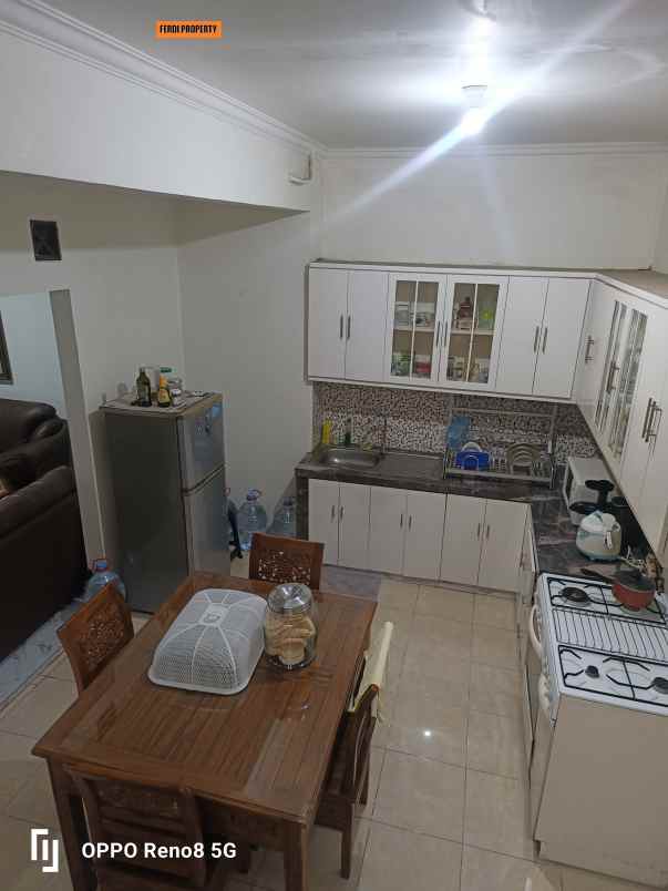 dijual rumah perumahan raffles hills