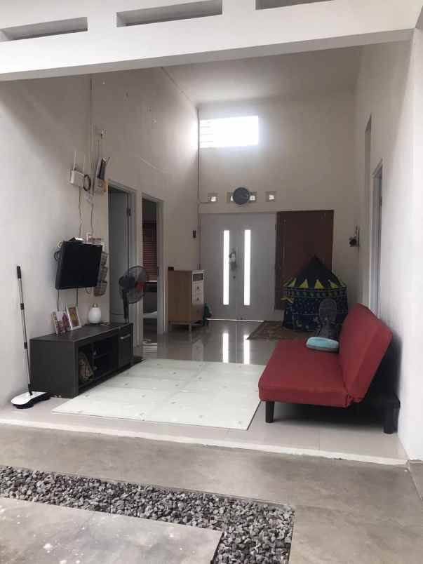 dijual rumah perumahan sentraland sriyorejo