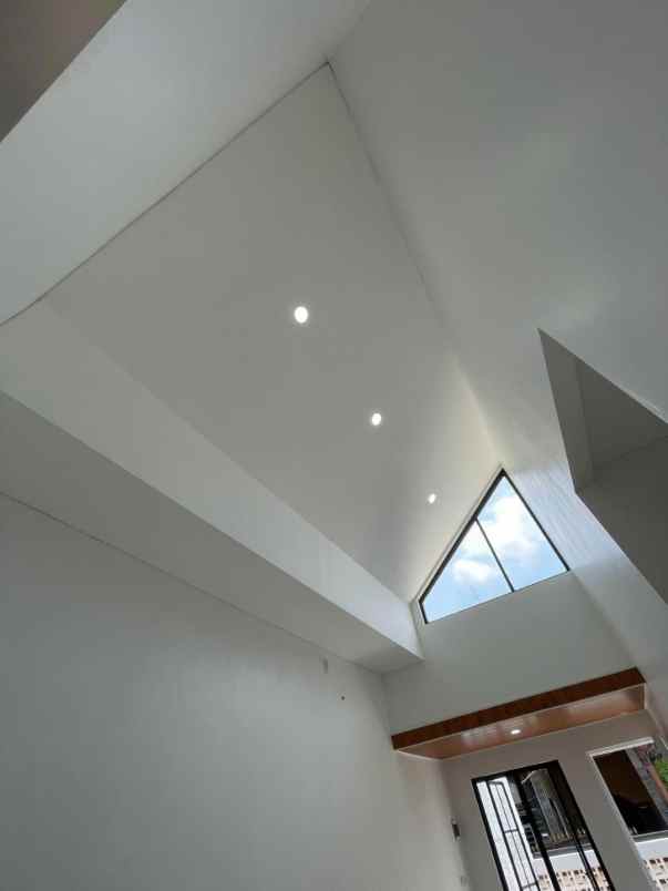 dijual rumah perumahan taman jatisari