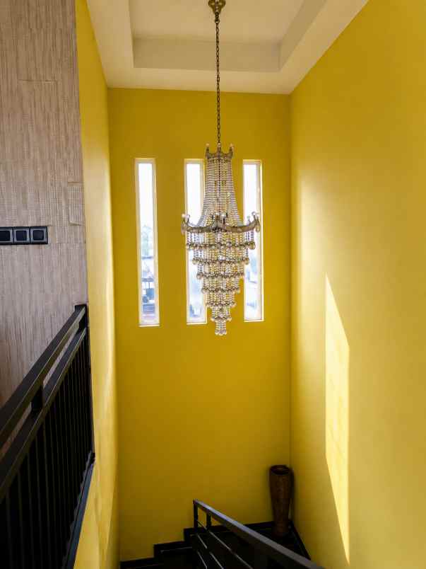 dijual rumah perumahan taman modern cakung