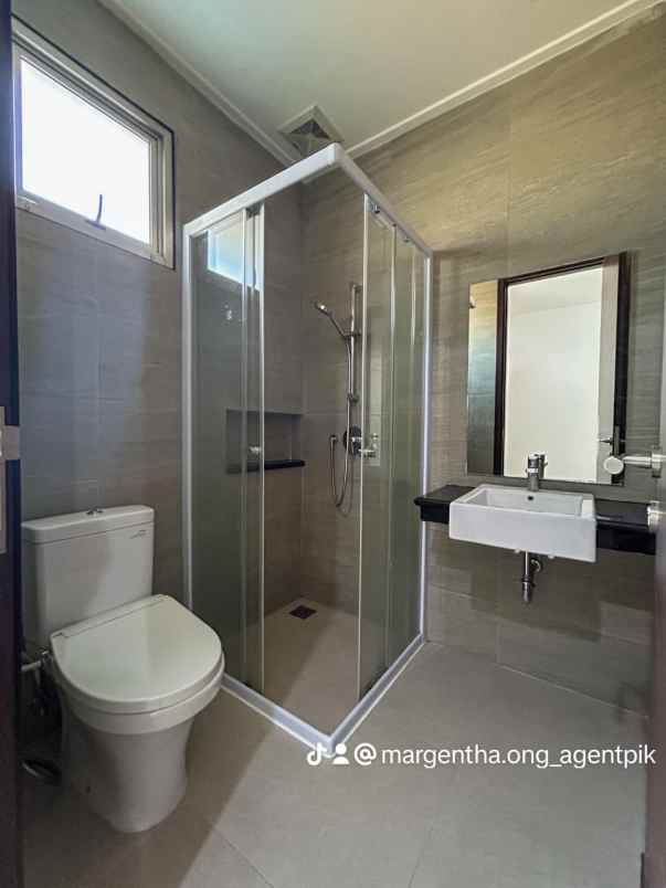 dijual rumah pik 2 tahap 2 fully furnish