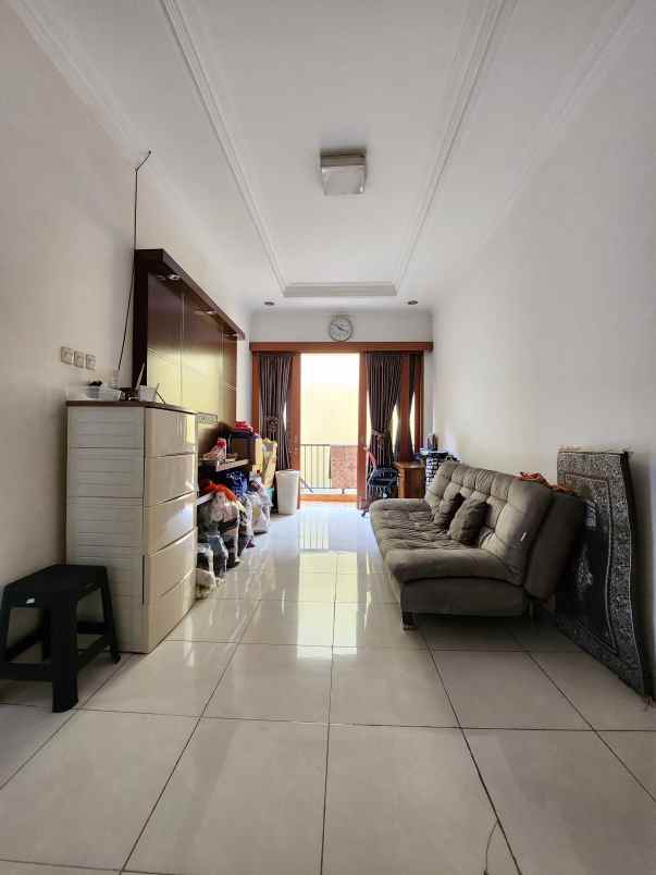 dijual rumah pondok bambu