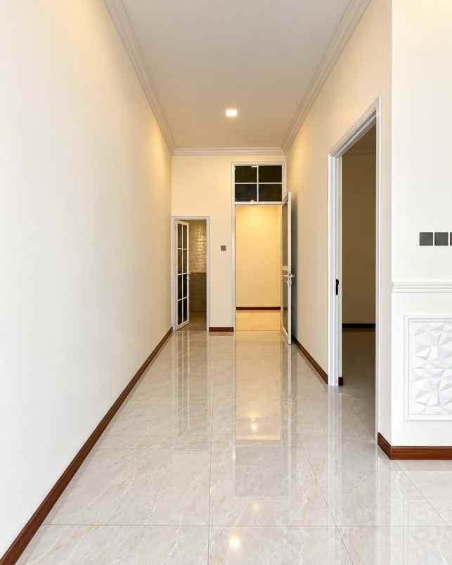 dijual rumah pondok bambu