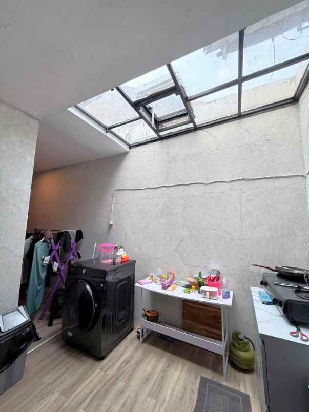 dijual rumah pondok indah jakarta selatan