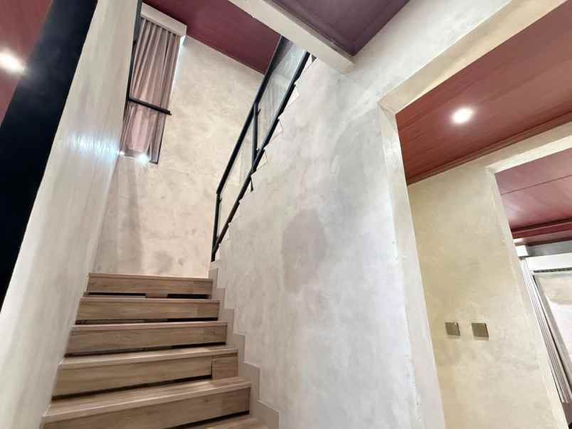 dijual rumah pondok indah jakarta selatan