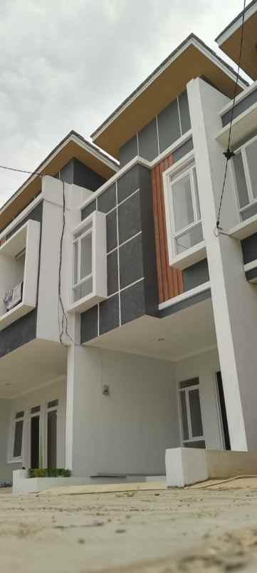 dijual rumah pondok jaya