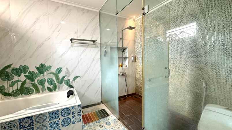 dijual rumah pondok kelapa