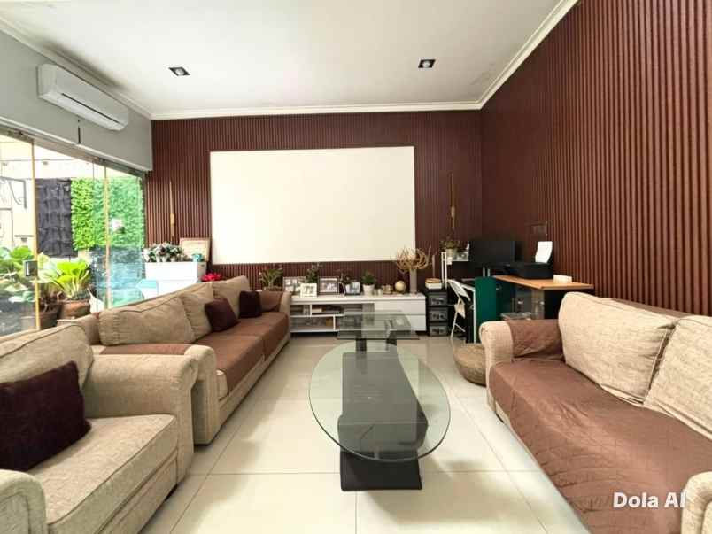 dijual rumah pondok kelapa