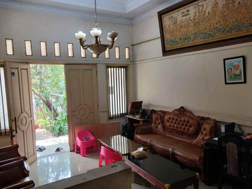 dijual rumah pondok kelapa