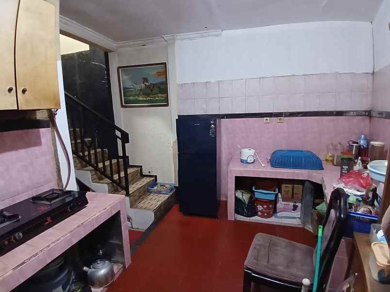 dijual rumah pondok kelapa