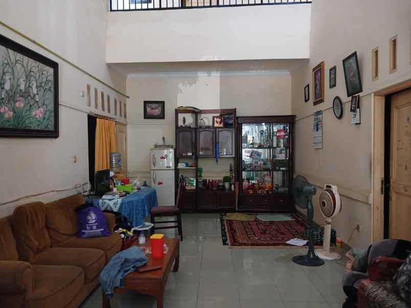 dijual rumah pondok kelapa