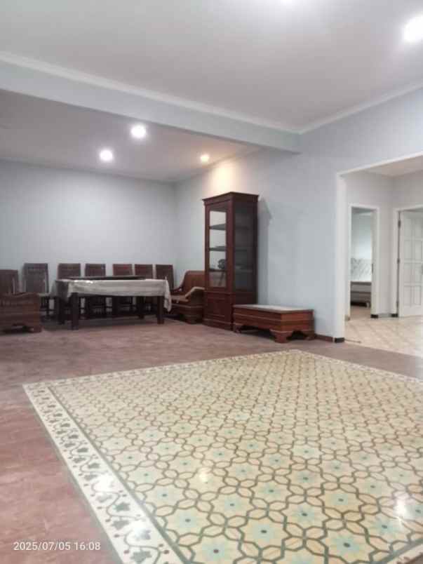 dijual rumah pondok nirwana
