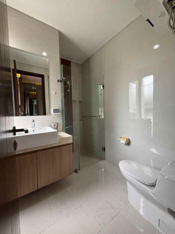 dijual rumah prestigia the eminent bsd city