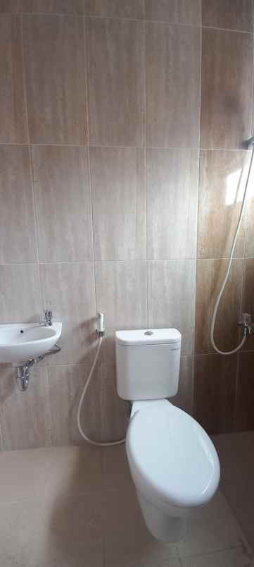 dijual rumah prima harapan regency