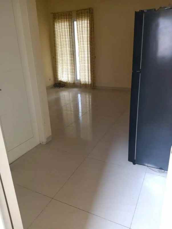 dijual rumah puri bintaro