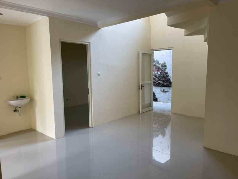 dijual rumah purimas pecatu