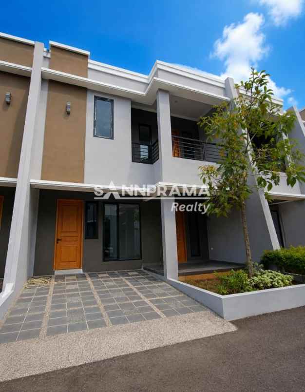 dijual rumah rangkapan jaya baru depok