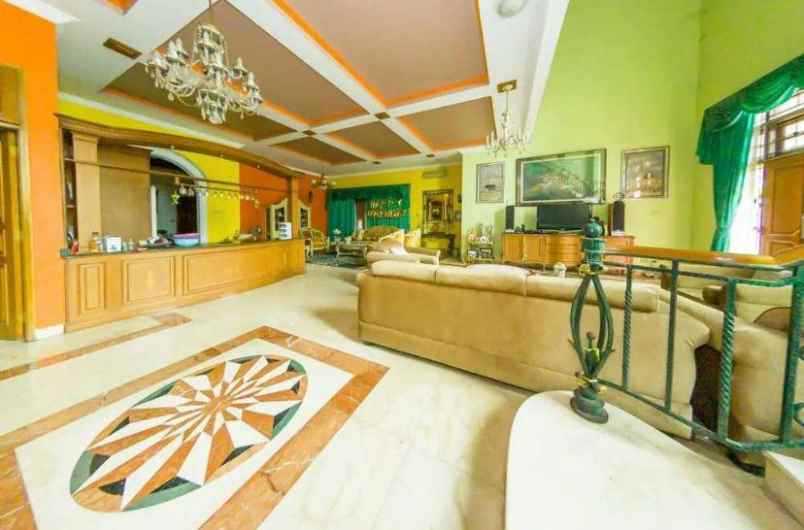 dijual rumah rempoa ciputat