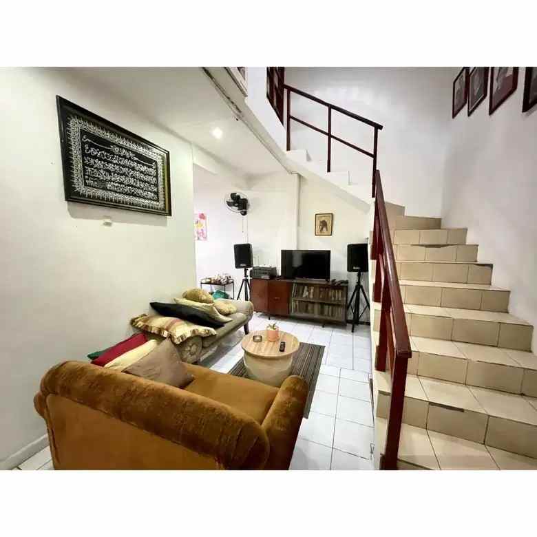 dijual rumah rengas ciputat