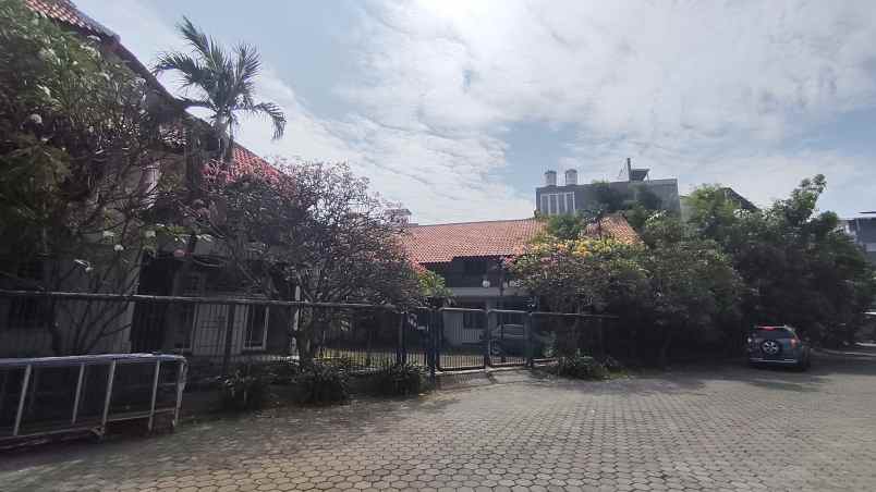 dijual rumah rumah jemursari selatan