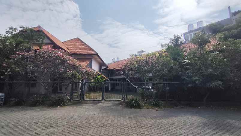 dijual rumah rumah jemursari selatan