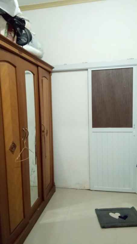 dijual rumah rumah keren area galaxy