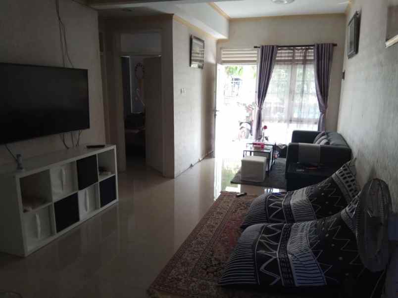 dijual rumah rumah keren area galaxy