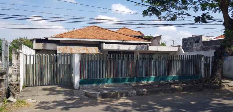 dijual rumah sam ratulangi