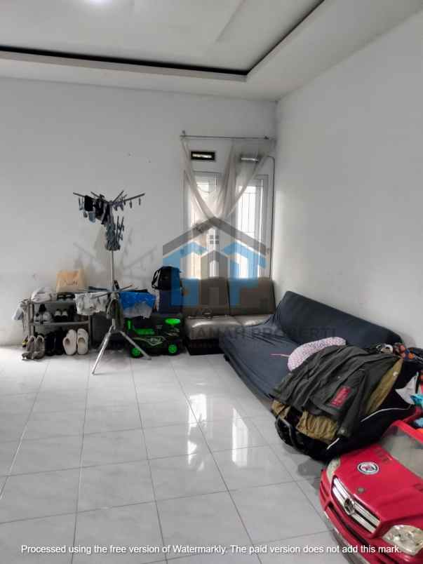 dijual rumah sarijadi