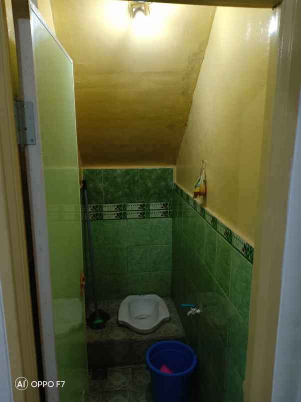 dijual rumah sariwangi