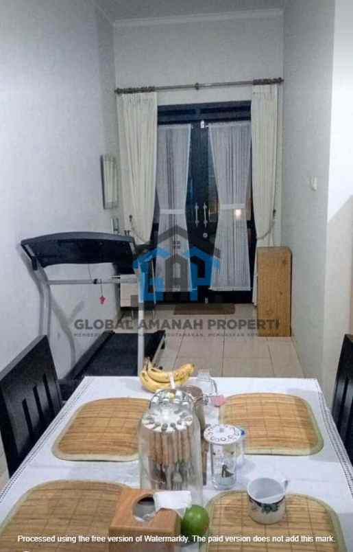 dijual rumah sariwangi