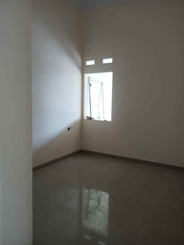 dijual rumah sbs harapan jaya