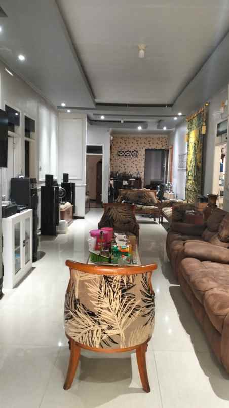 dijual rumah sekarpuro pakis malang