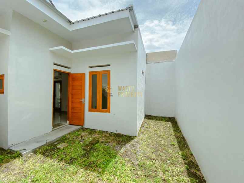 dijual rumah selomartani kec kalasan