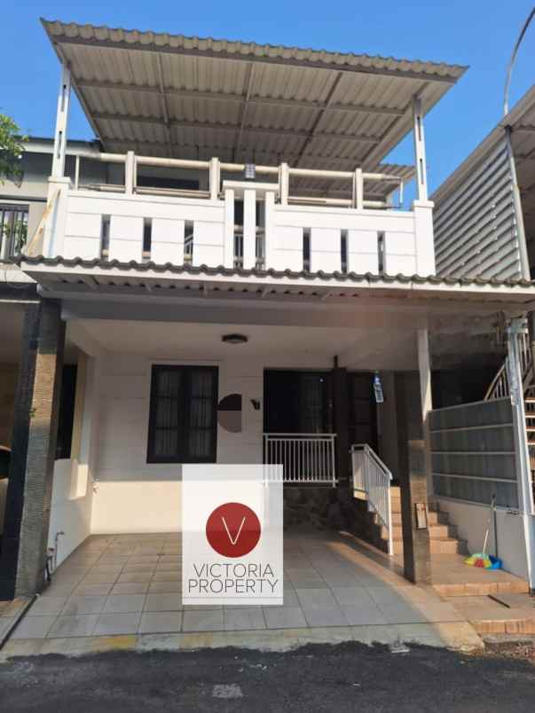 dijual rumah semi furnish perumahan cibubur residence